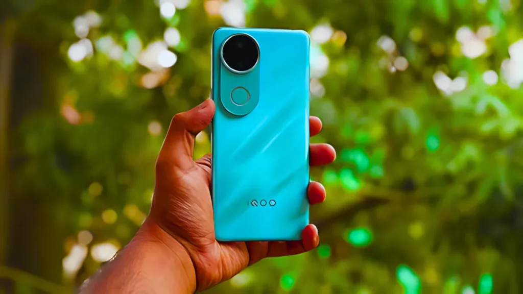 iQOO Z10R